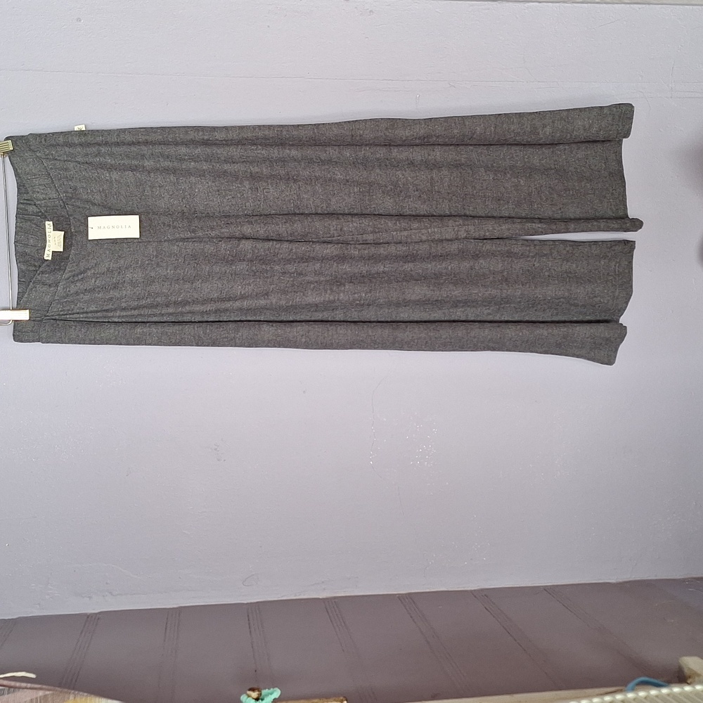 Magnolia Charcoal Womens